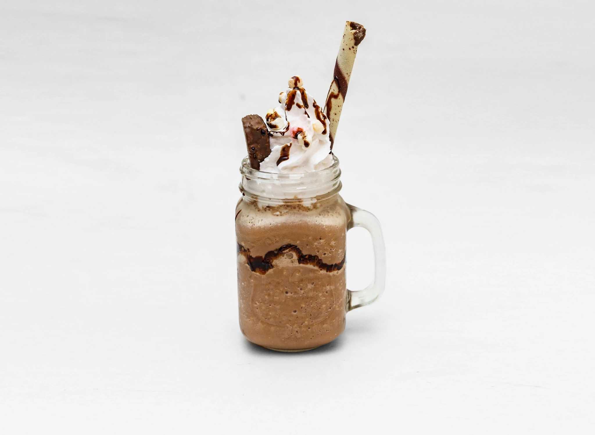 ROCKY ROAD FRAPPE