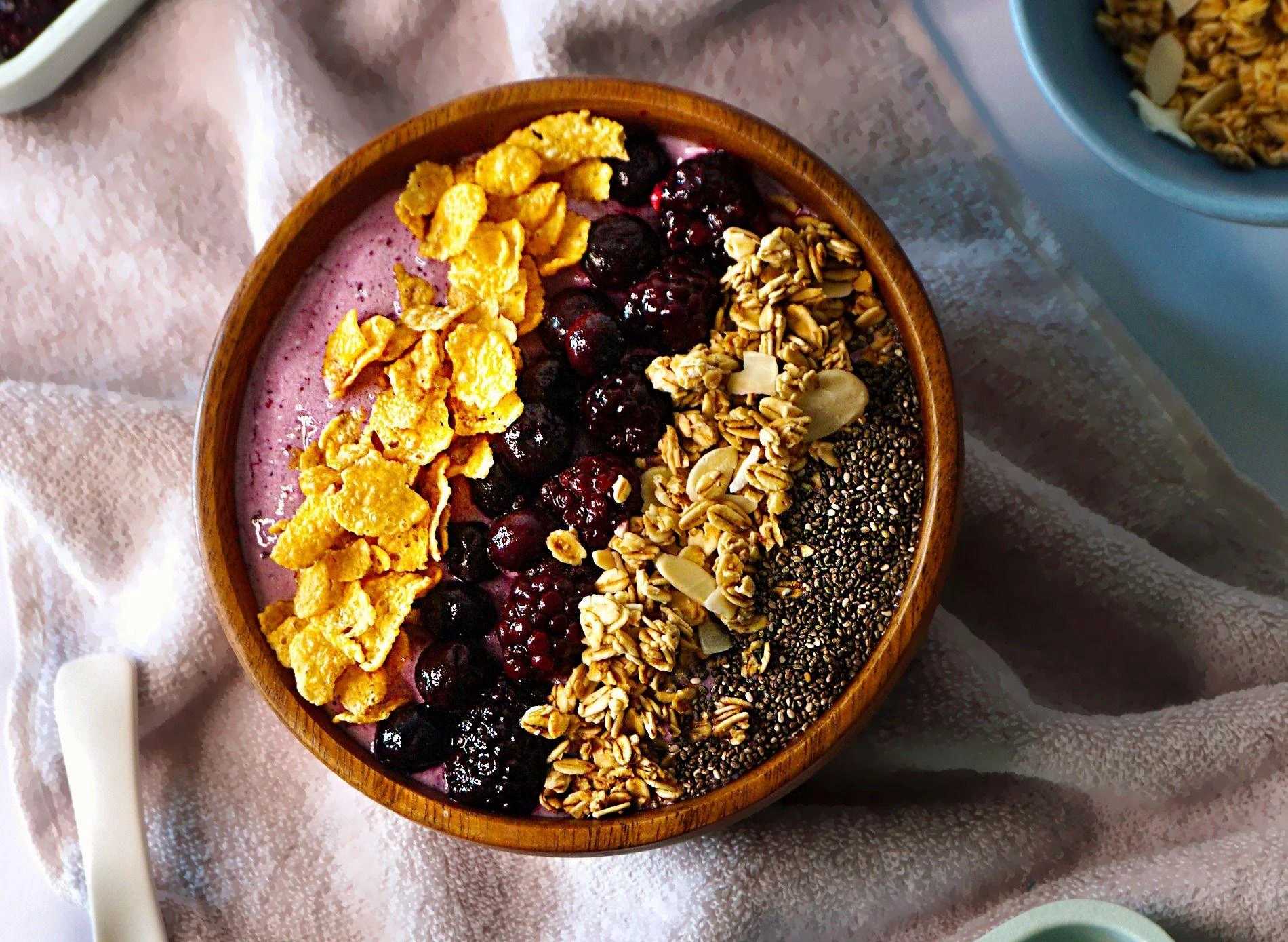 Blueberry Yogurt Bowl