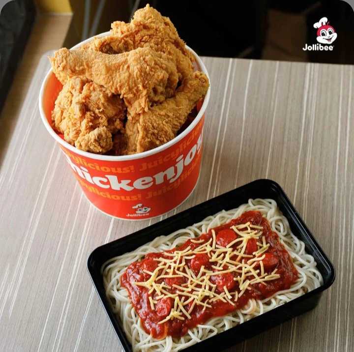 6-pc. Chickenjoy Bucket with Jolly Spaghetti Family Pan - Jollibee